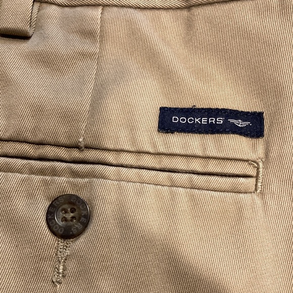 Tan Dockers Mens - Picture 6 of 6